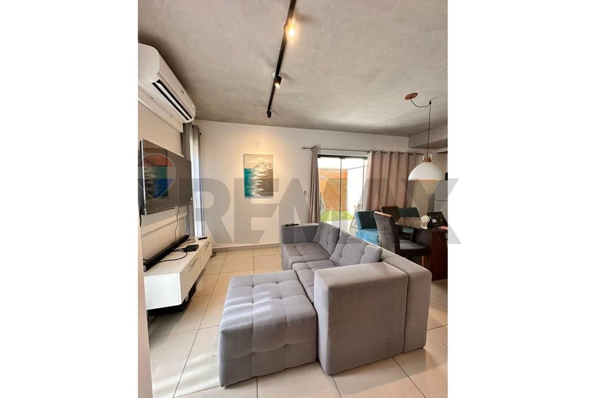 Duplex — 2 dorm. — Luque — 2/5