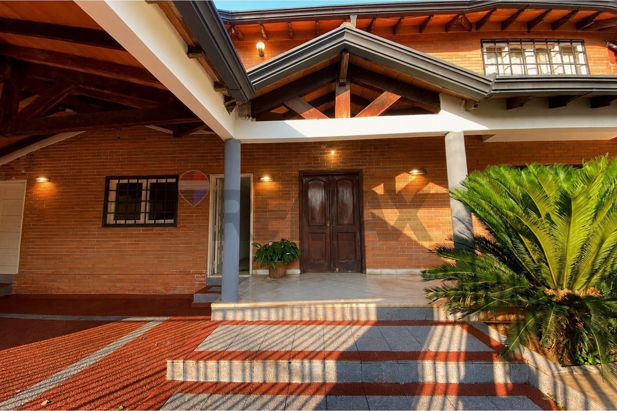 Casa familiar en Lambaré, foto 2