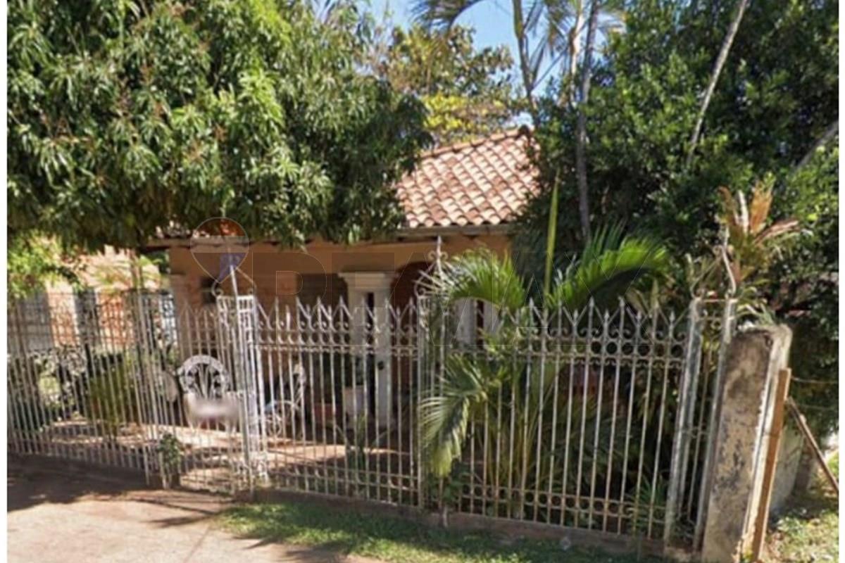 Casa — 4 dorm. — Orilla del Campo Grande — 5/5