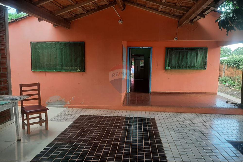 Casa — 2 dorm. — Encarnación — 1/5