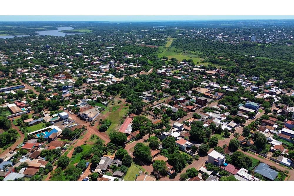 Casa — 4 dorm. — Ciudad Del Este — 5/5