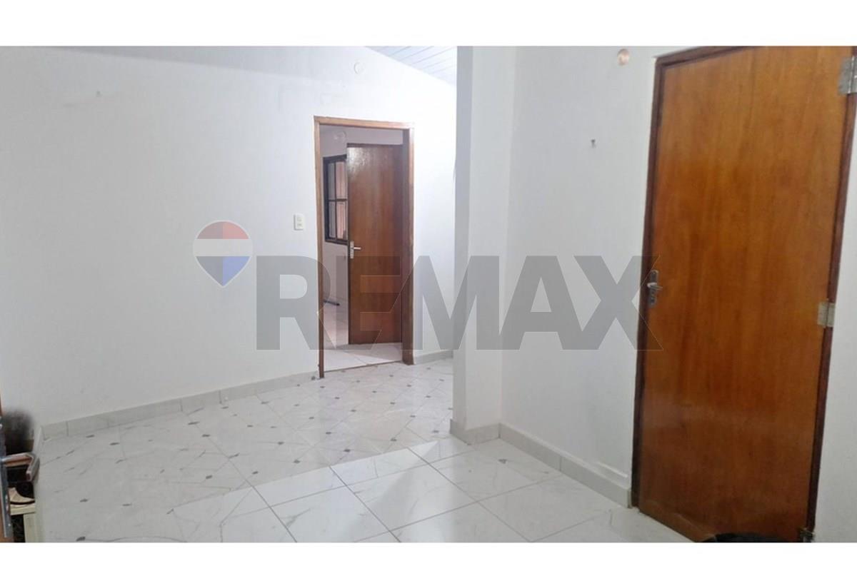Casa — 4 dorm. — Fernando De La Mora — 3/5