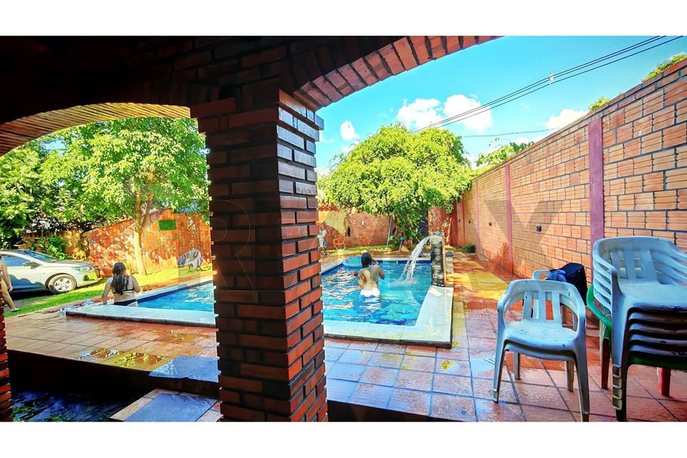Casa — 4 dorm. — Santa Cecilia — 5/5
