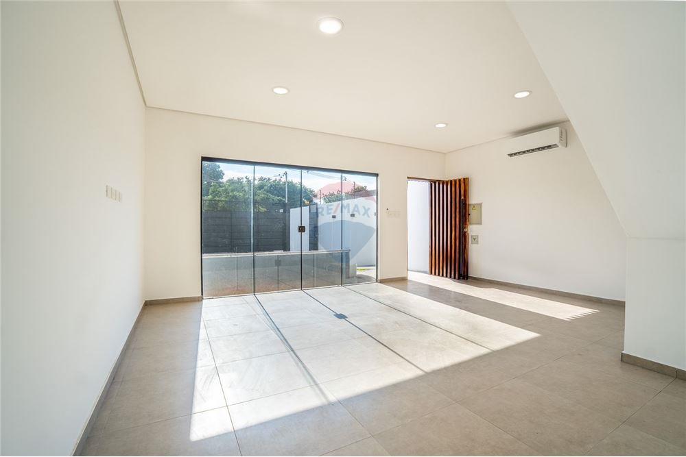 Duplex — 3 dorm. — Loma Merlo — 3/4