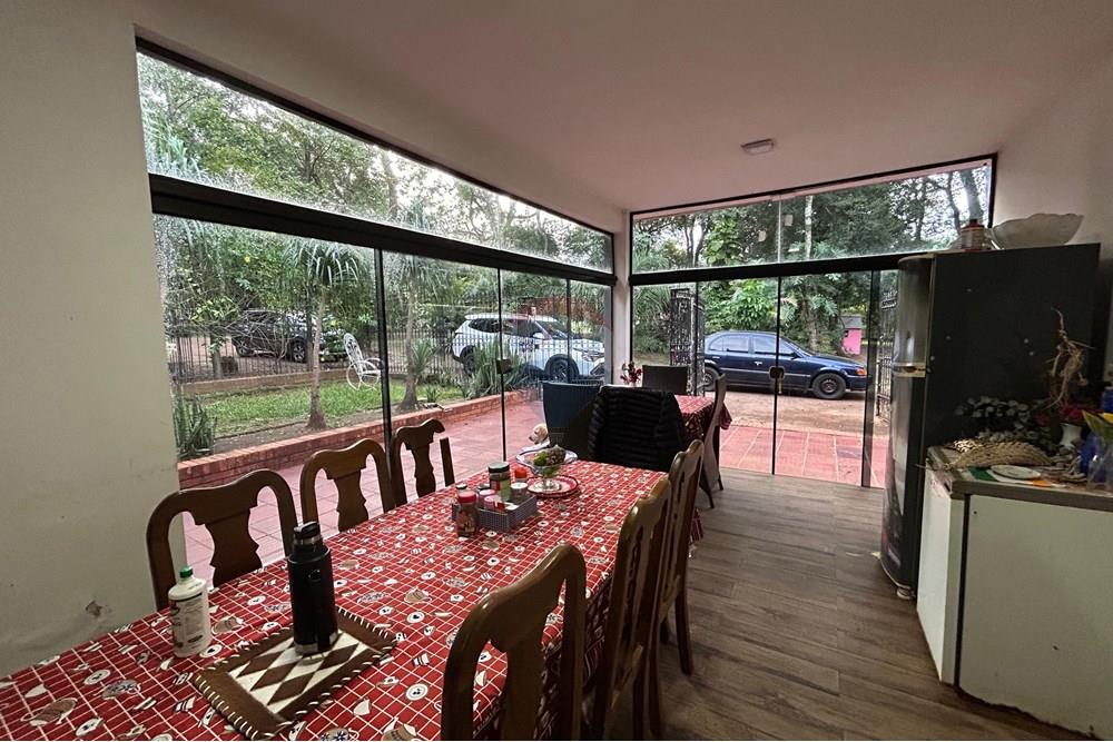 Casa — 4 dorm. — San Juan Del Paraná — 2/5