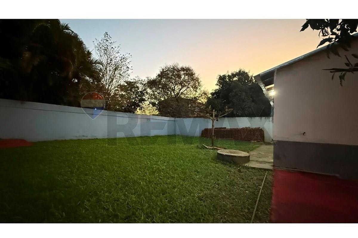 Casa — 2 dorm. — Ciudad Nueva — 2/5