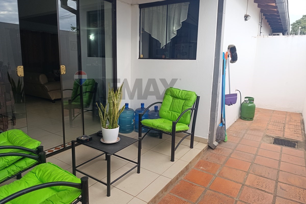 Duplex — 4 dorm. — Luque — 5/5