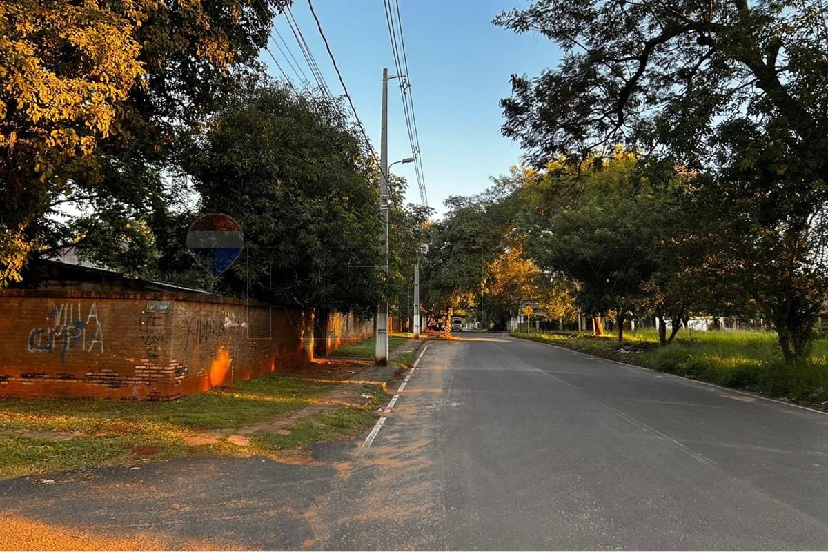 Terreno — San Lorenzo — 4/5