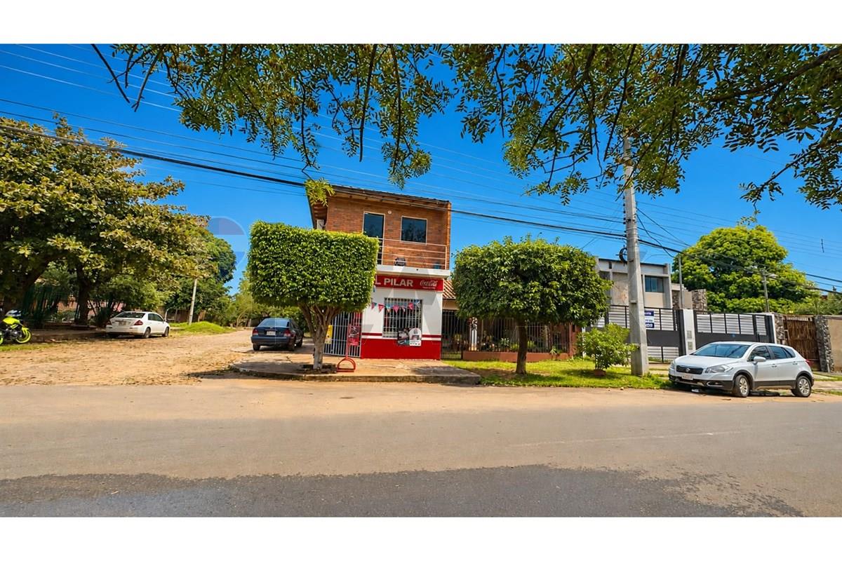 Casa — 3 dorm. — Primer Barrio — 3/5