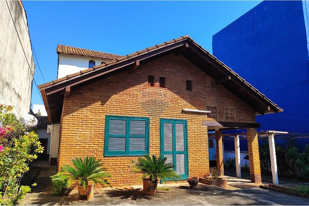 Casa — 4 dorm. — Boquerón — 2/5