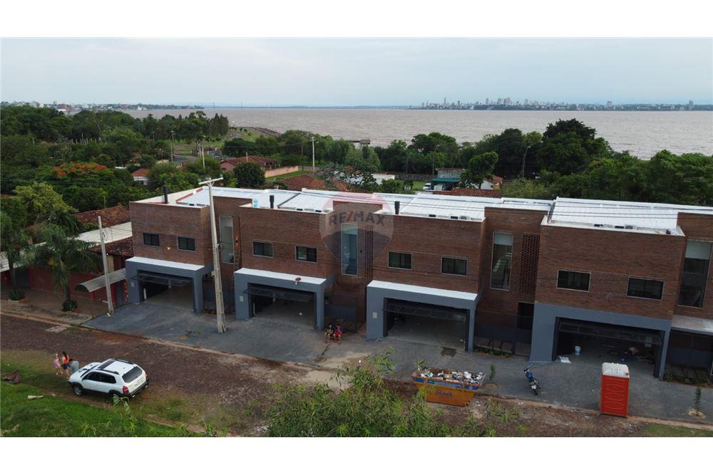 Duplex — 3 dorm. — Encarnación — 2/5