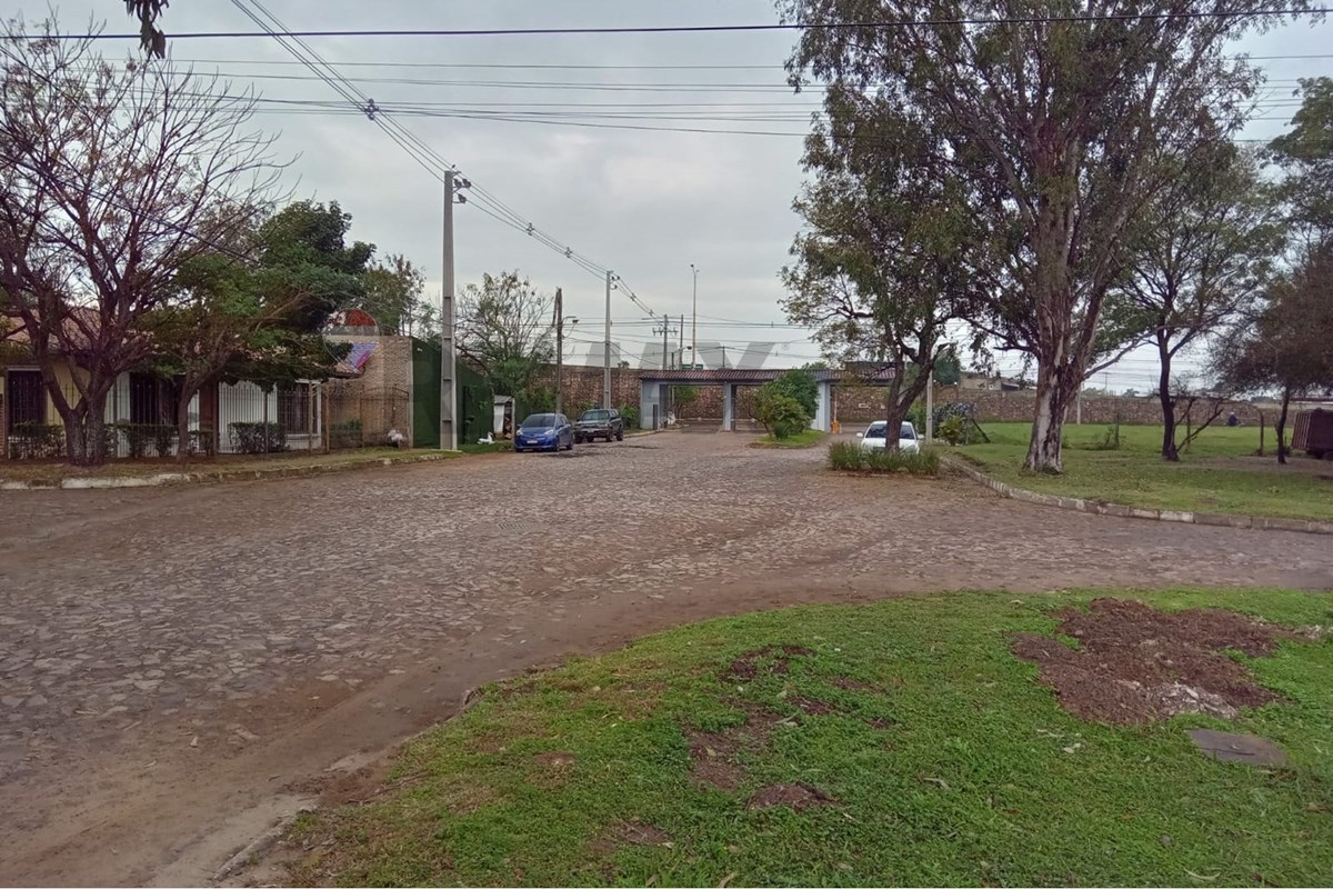 Terreno — Limpio — 3/5