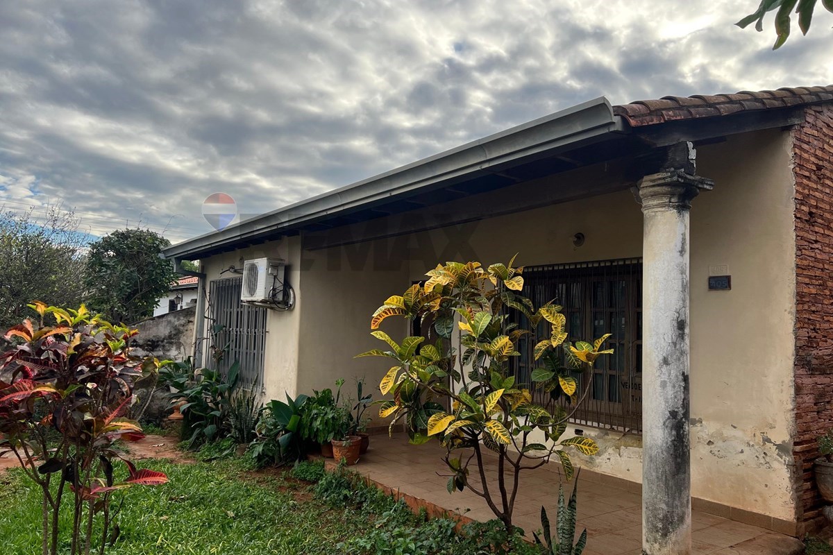 Casa — 2 dorm. — Tres Bocas — 5/5