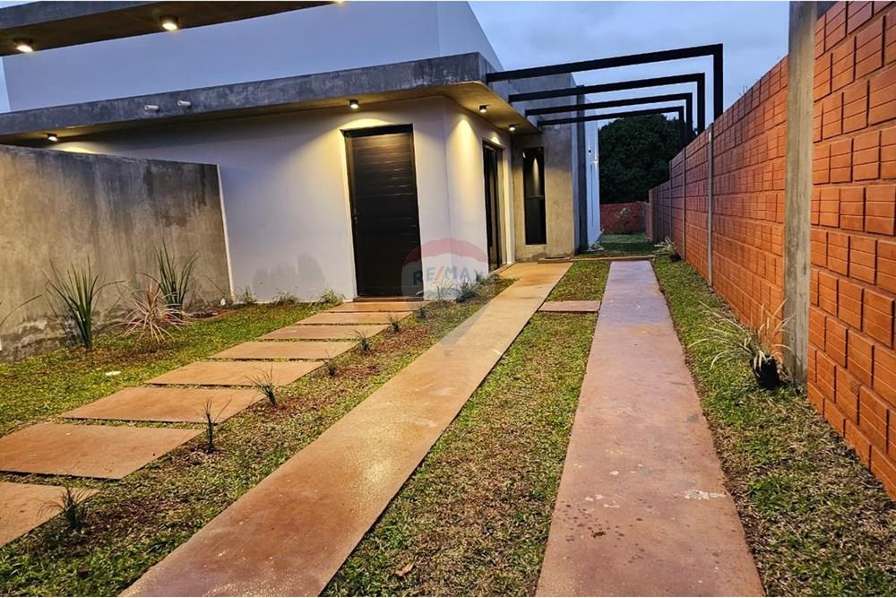 Casa — 2 dorm. — Capitán Miranda — 5/5