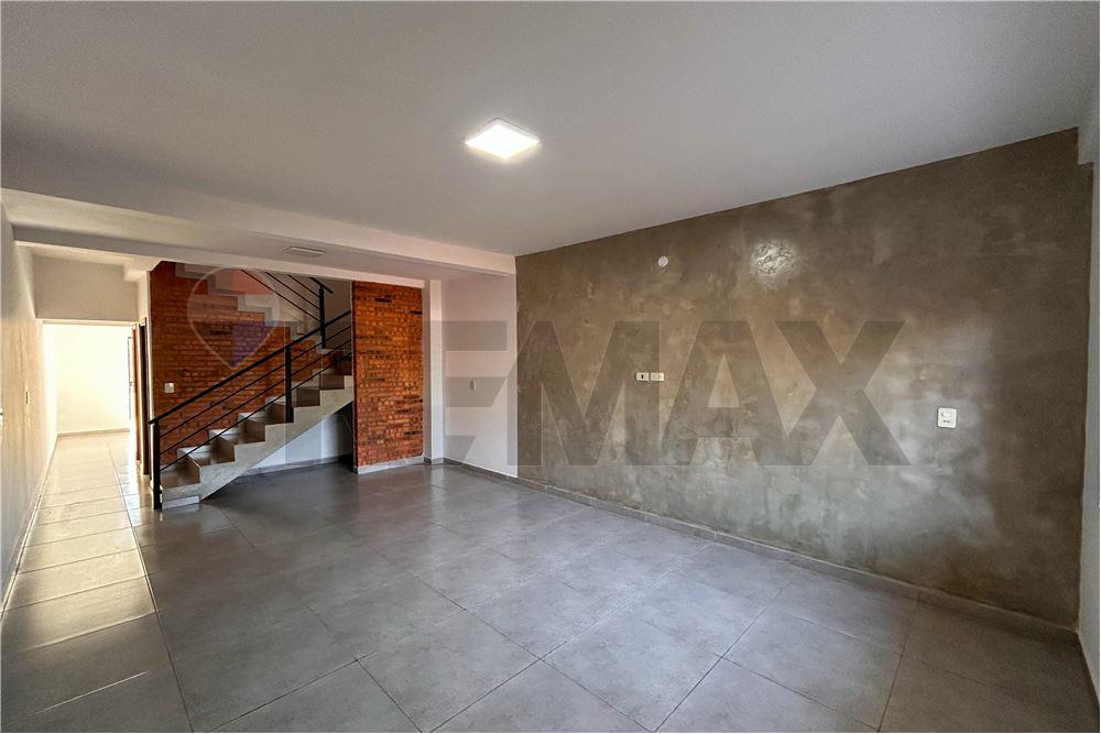 Duplex — 2 dorm. — Cambyretá — 3/5