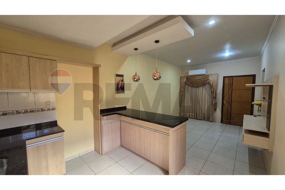 Casa — 2 dorm. — Cambyretá — 5/5