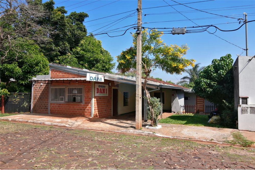 Casa — 3 dorm. — Encarnación — 2/5