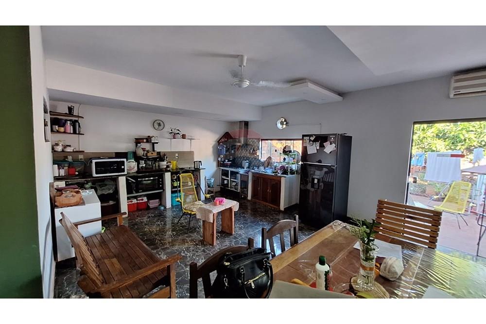 Casa — 3 dorm. — Capitán Miranda — 4/5