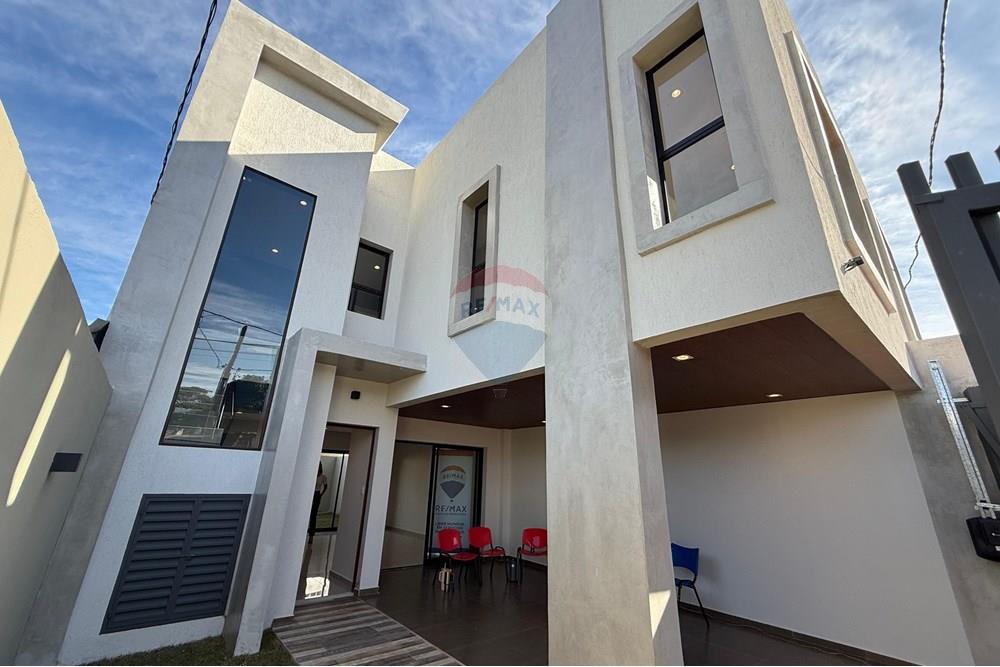 Duplex — 3 dorm. — Cambyretá — 1/5