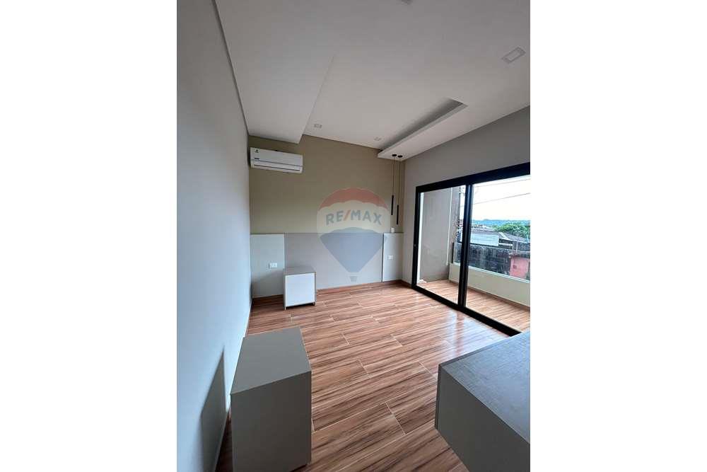 Duplex — 3 dorm. — Encarnación — 2/5