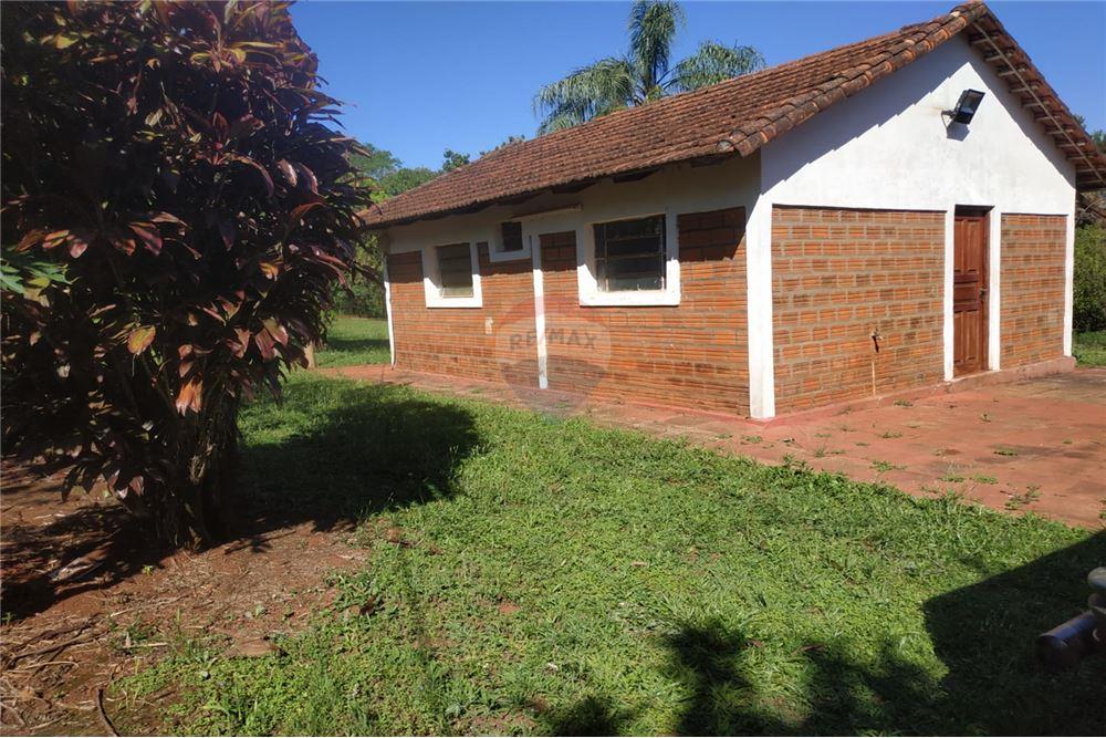Casa — 2 dorm. — Capitán Miranda — 5/5