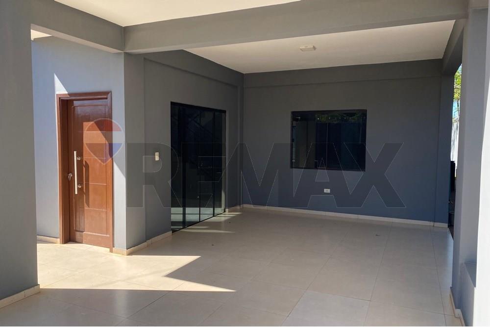 Duplex — 3 dorm. — Posta Ybycua — 4/5