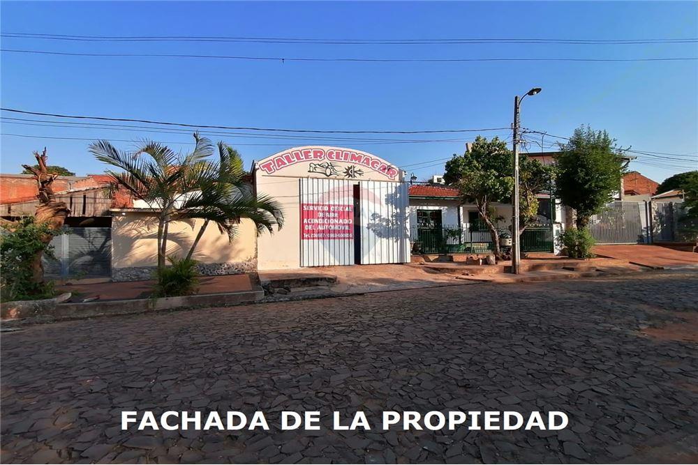Casa — 2 dorm. — Encarnación — 2/5