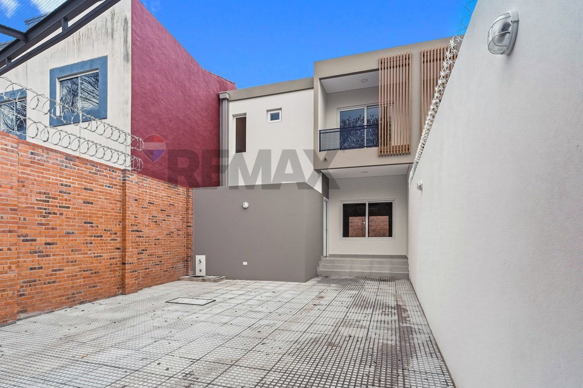 Duplex — 3 dorm. — Villa Amelia — 1/5