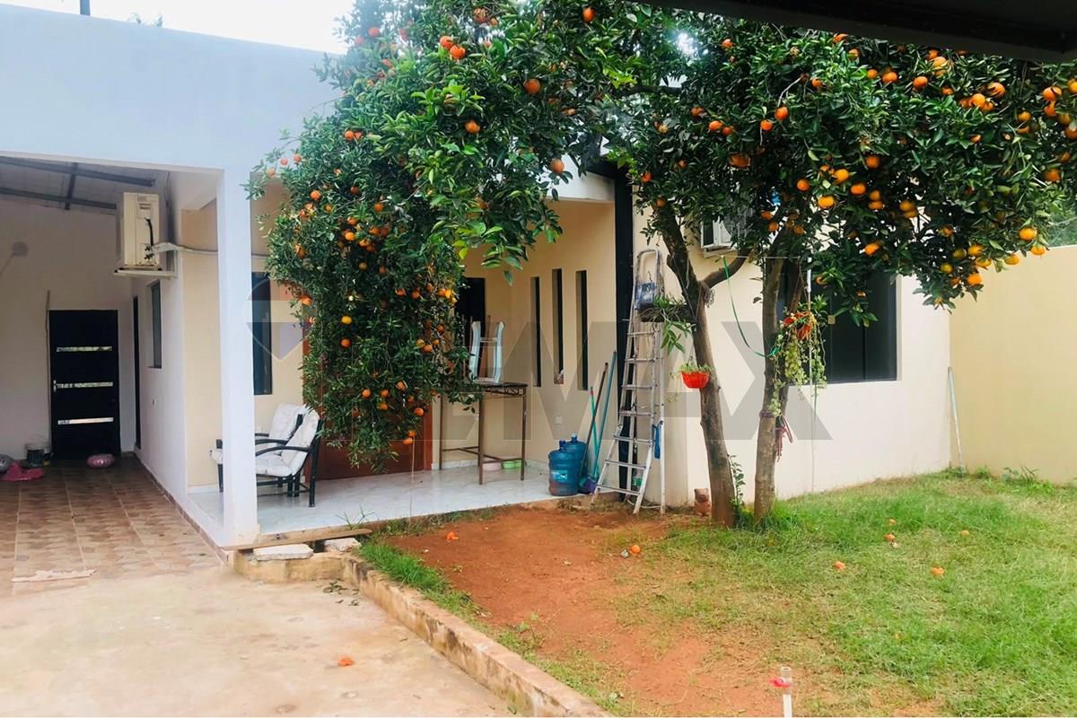 Casa — 2 dorm. — Colonia Thompson — 3/5