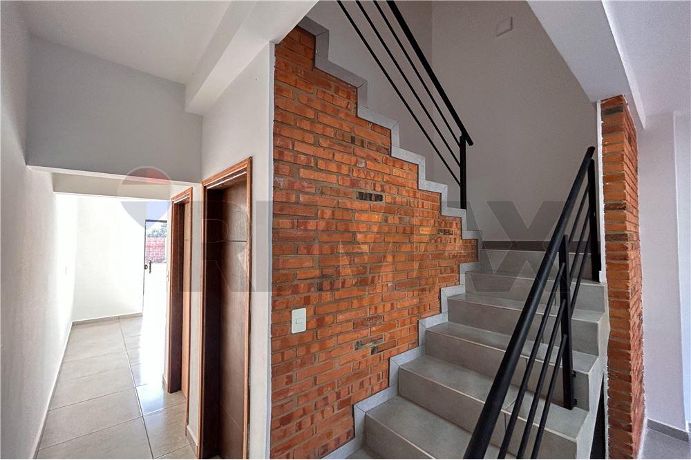 Duplex — 2 dorm. — Cambyretá — 5/5