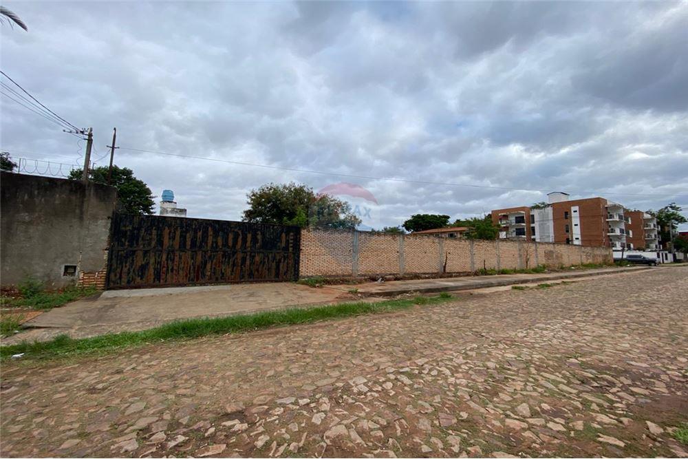Terreno — San Lorenzo — 4/5