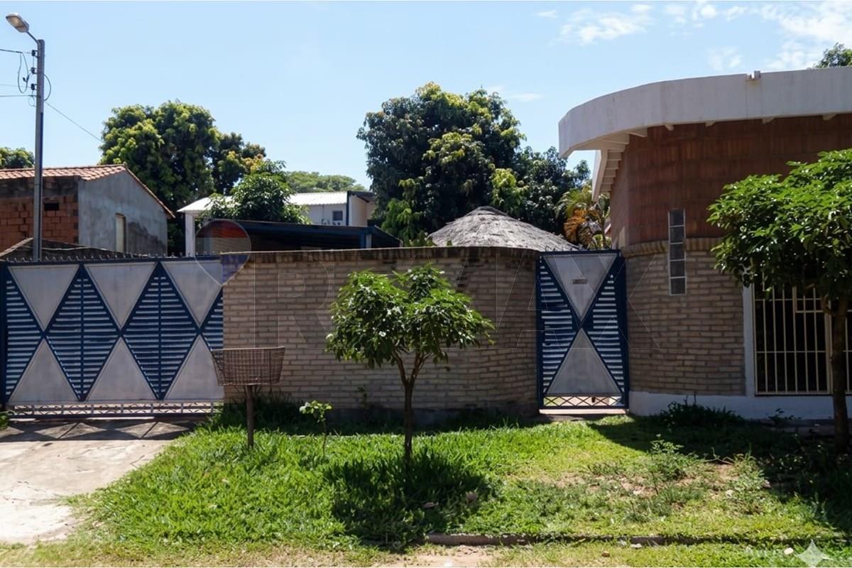 Casa — 4 dorm. — Pa`i Ñu — 3/5