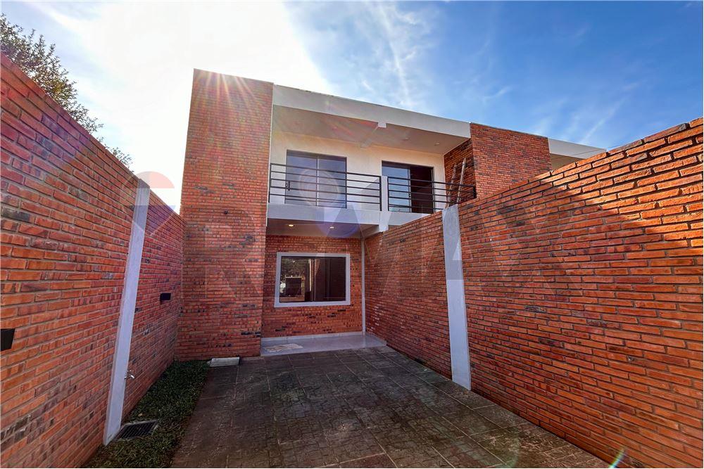 Duplex — 2 dorm. — Cambyretá — 2/5