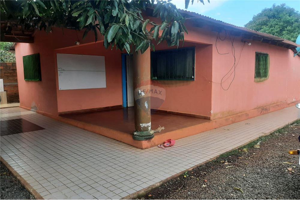 Casa — 2 dorm. — Encarnación — 3/5