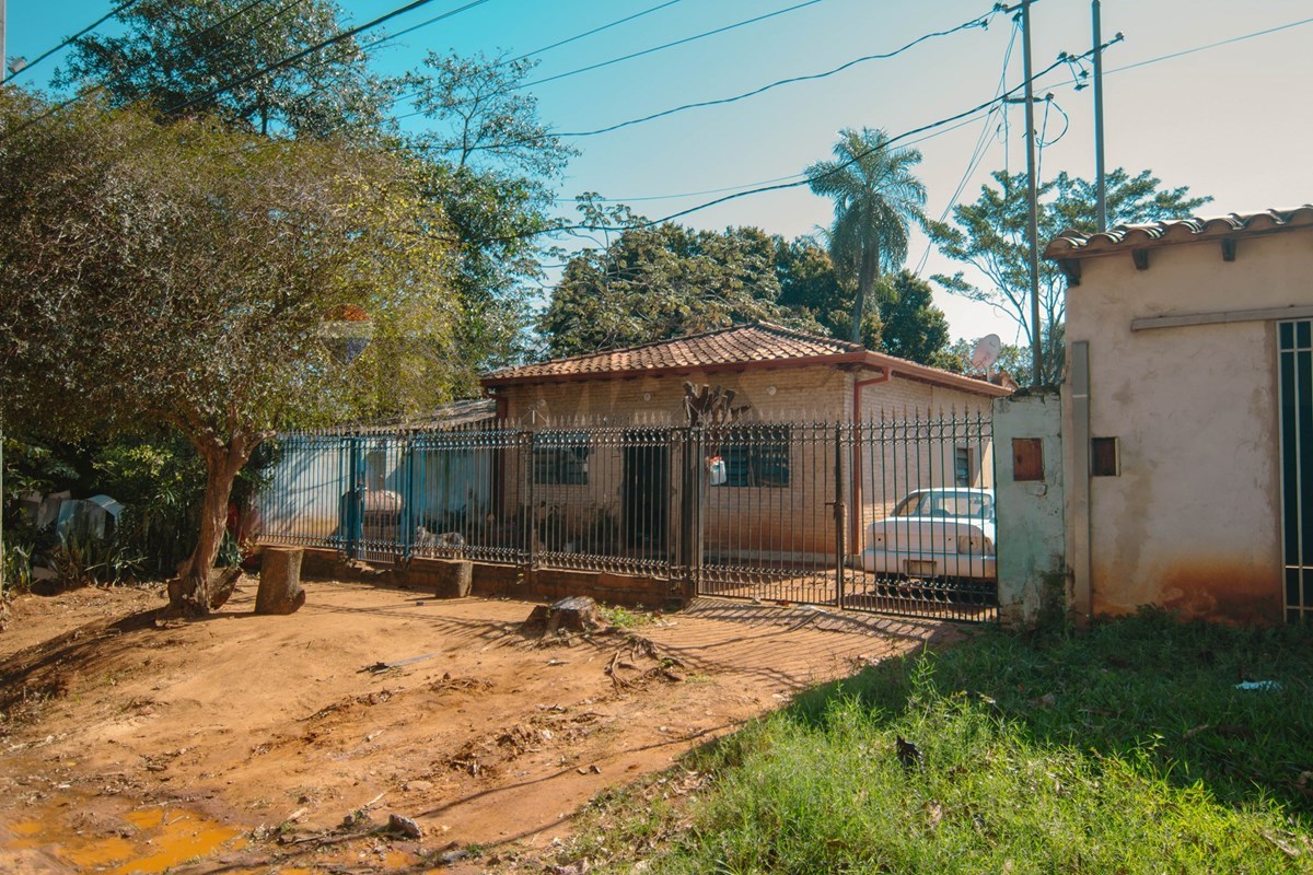 Casa — 2 dorm. — Capilla del Monte — 3/5