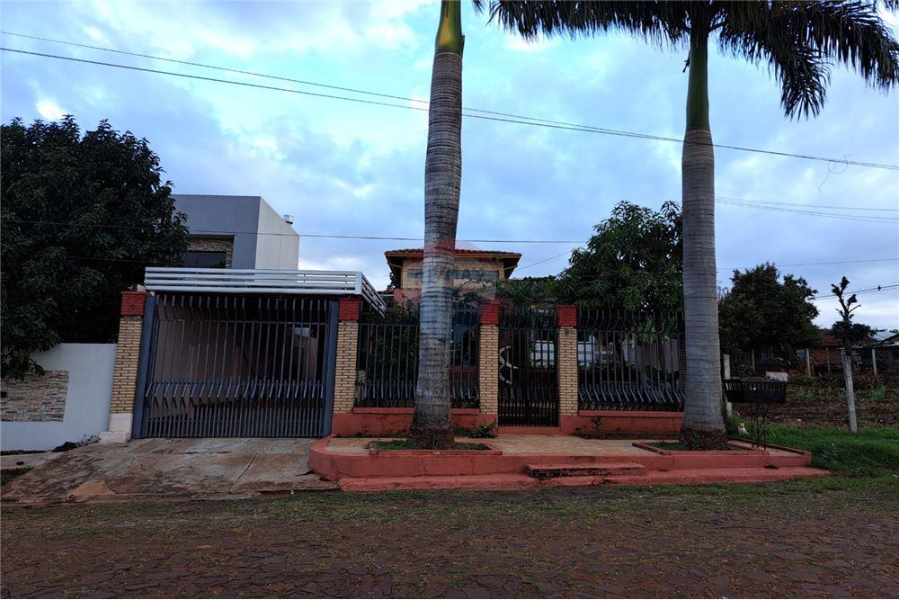 Casa — 3 dorm. — Cambyretá — 2/5