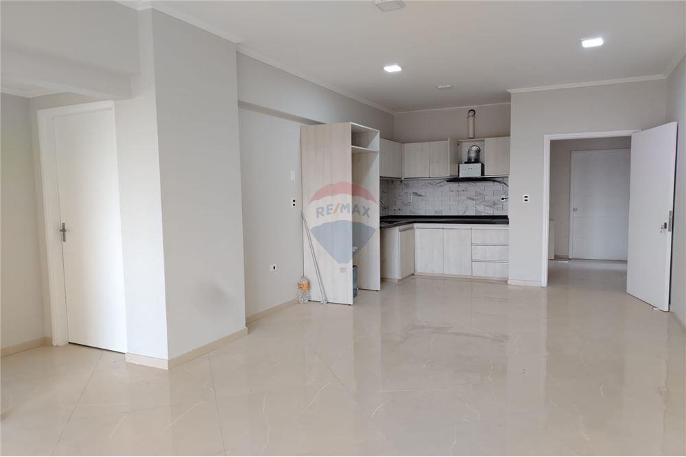 Departamento — 2 dorm. — Encarnación — 5/5