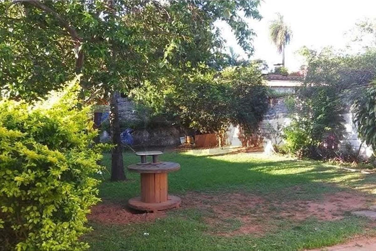 Hermosa casa en Lambaré, a pasos de Avda. República Argentina y Supermercado El Pueblo — foto 3