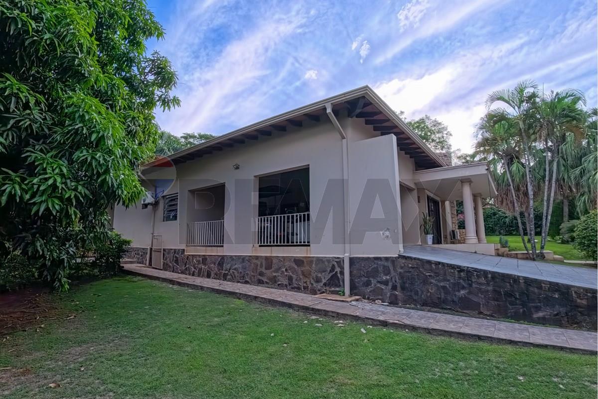Casa — 3 dorm. — Paraná Country Club — 2/5