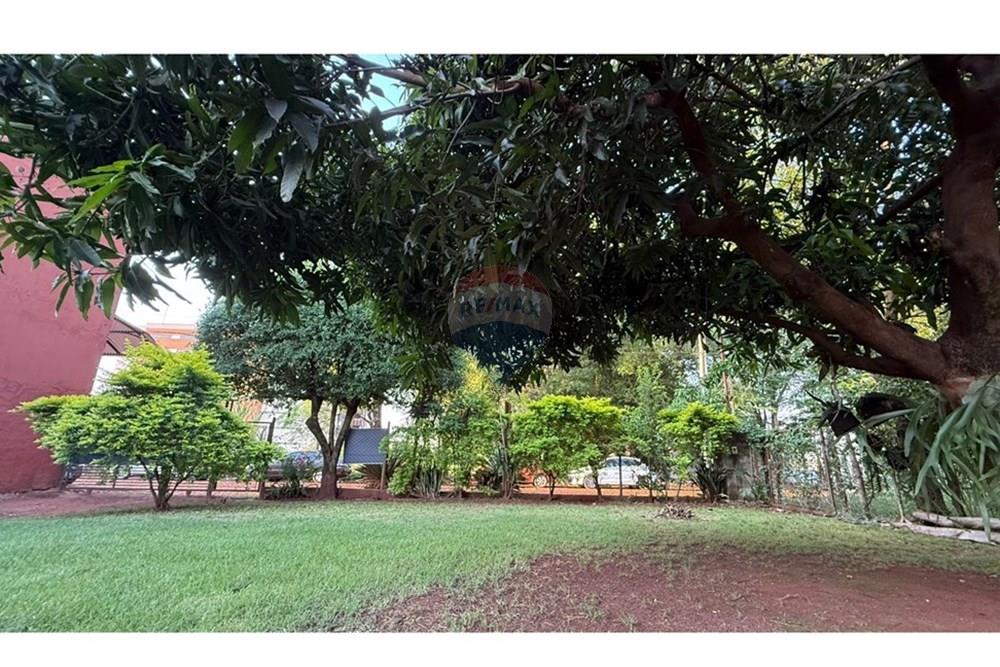 Casa — 3 dorm. — Ciudad Del Este — 3/5