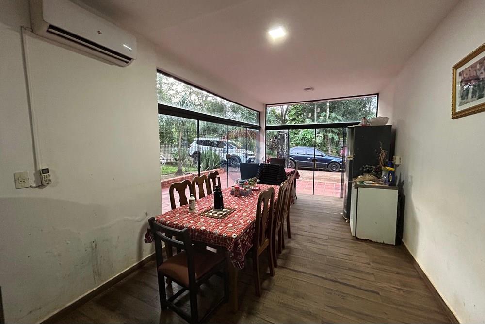 Casa — 4 dorm. — San Juan Del Paraná — 4/5