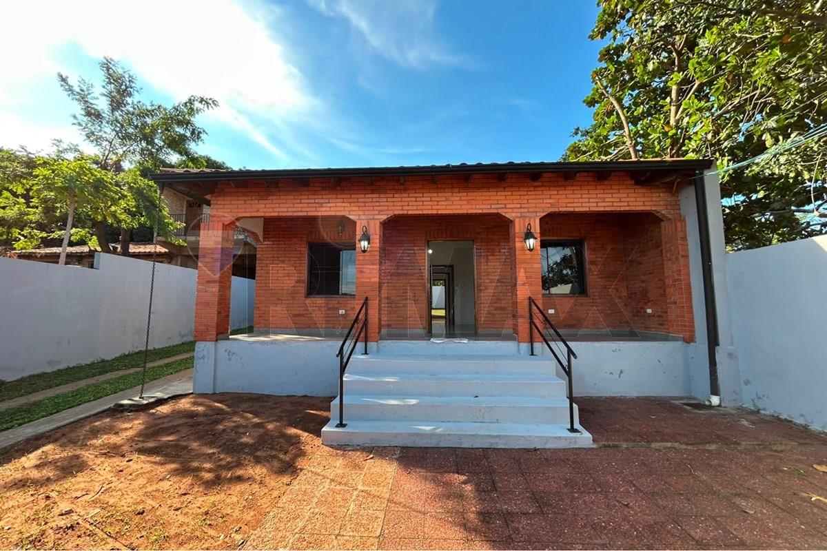 Casa — 2 dorm. — Capilla del Monte — 2/5