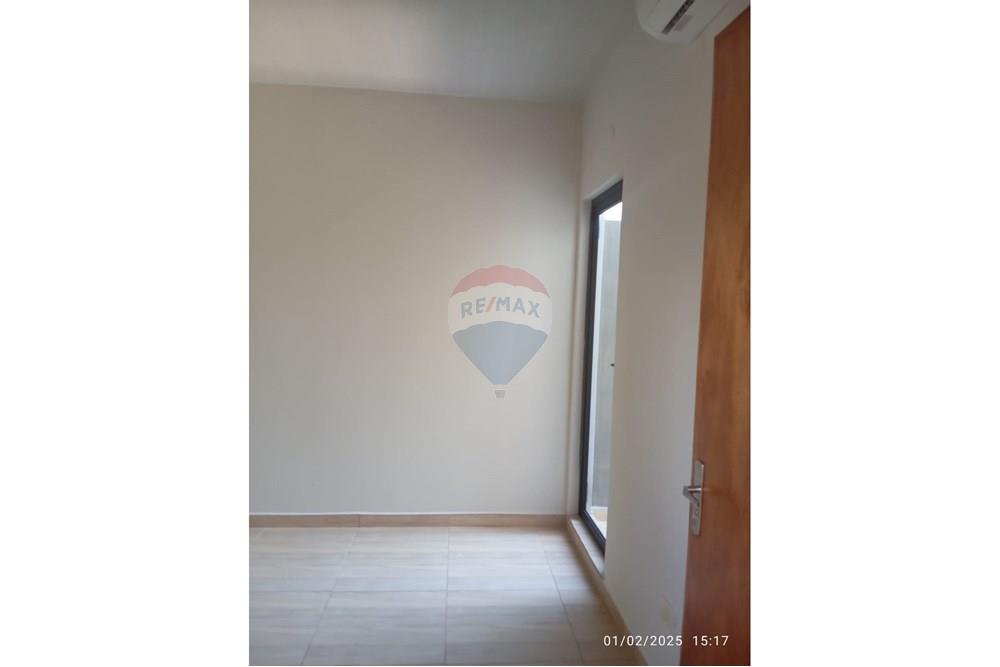 Casa — 2 dorm. — Capitán Miranda — 4/5