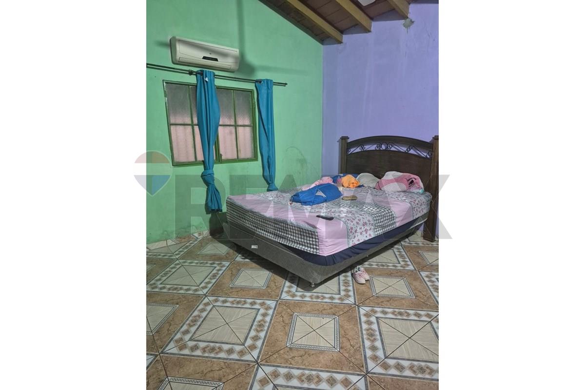 Casa — 3 dorm. — Virgen del Rosario — 5/5