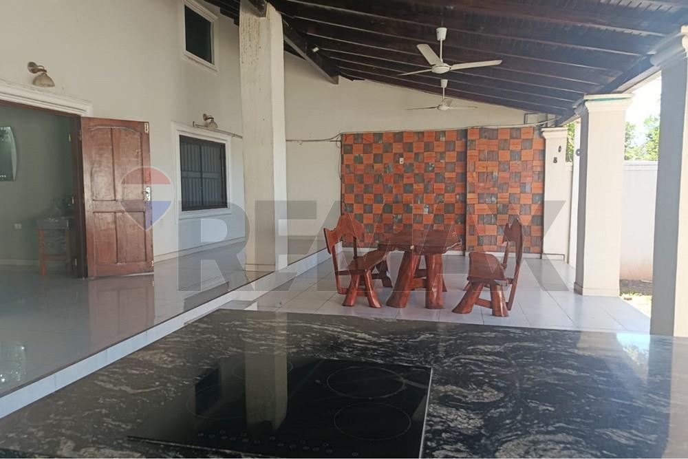 Casa — 6 dorm. — San Ramón — 4/5