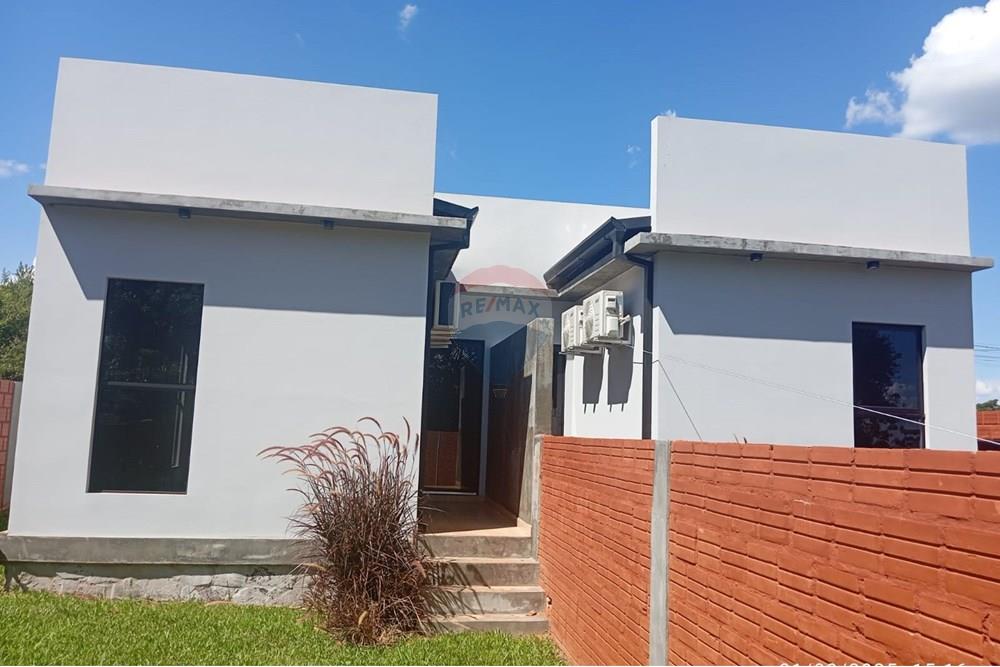 Casa — 2 dorm. — Capitán Miranda — 3/5