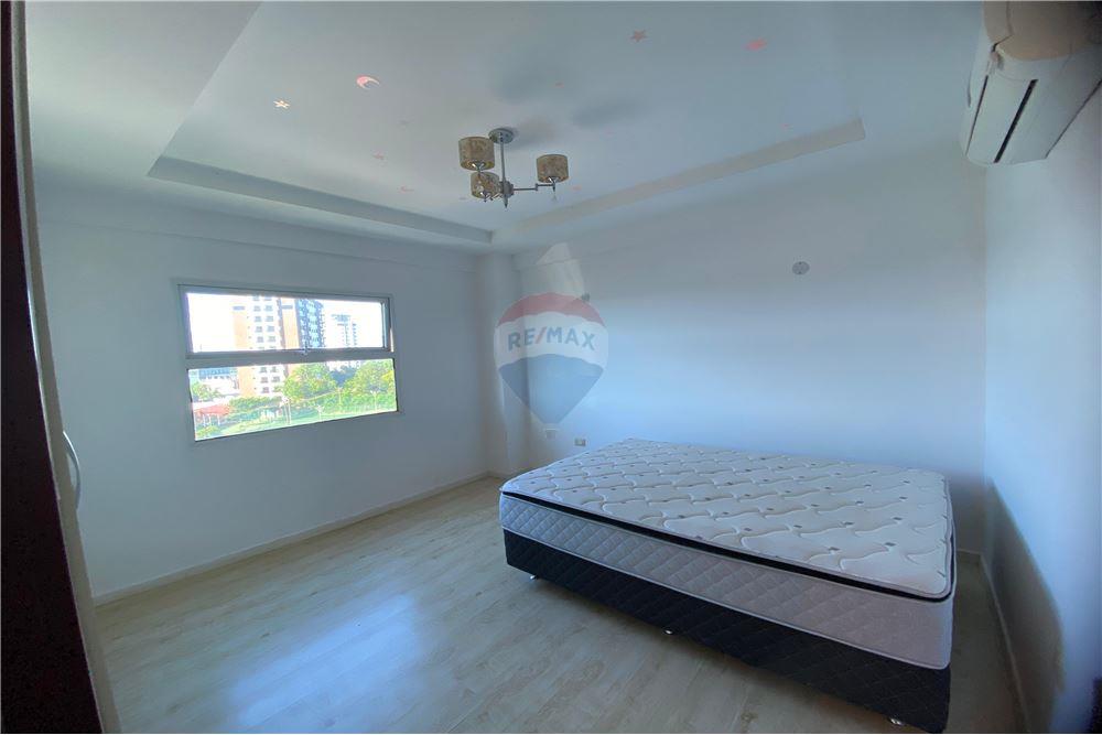 Departamento — 3 dorm. — Encarnación — 3/5