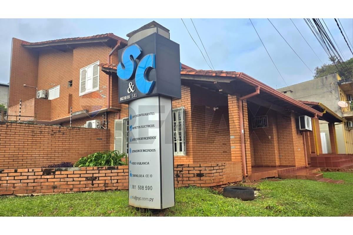 Duplex — 3 dorm. — Ciudad Del Este — 3/5