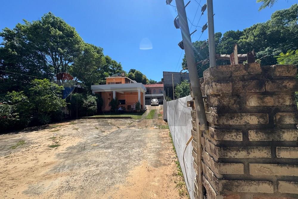 Casa — 4 dorm. — Área 4 — 5/5