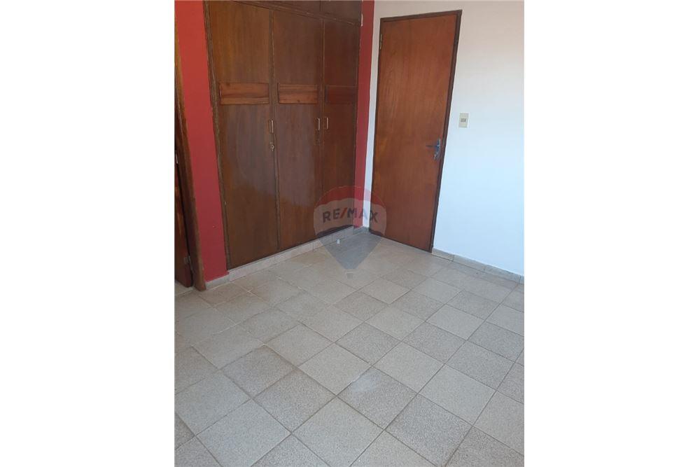 Departamento — 1 dorm. — Encarnación — 4/5